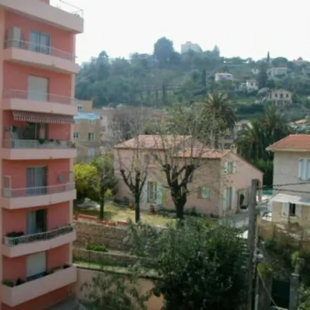 Menton, 2 Pieces, 4 Personnes - Fr-1-196-211 Apartment